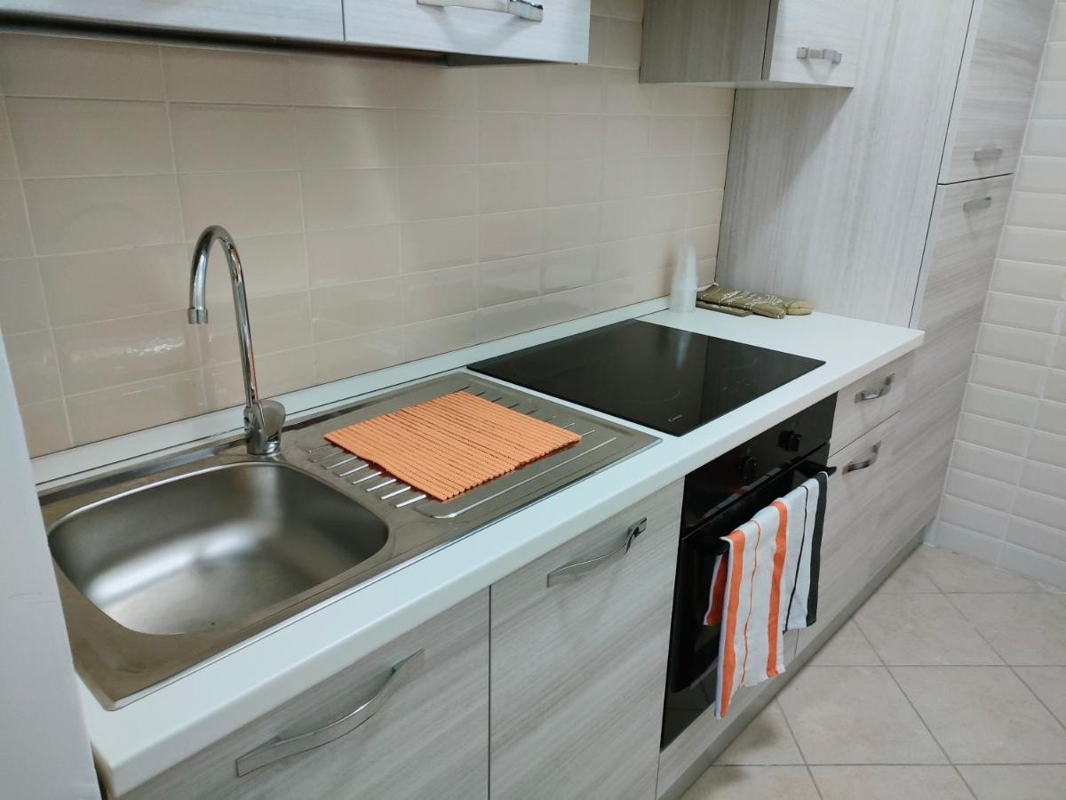 Francigena Sutri Apartment Con Posto Auto Riservato E Coperto المظهر الخارجي الصورة